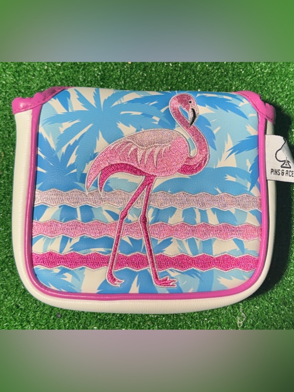 PINS & ACES Flamingo Mallet Putter Cover - New without tags - Never Used